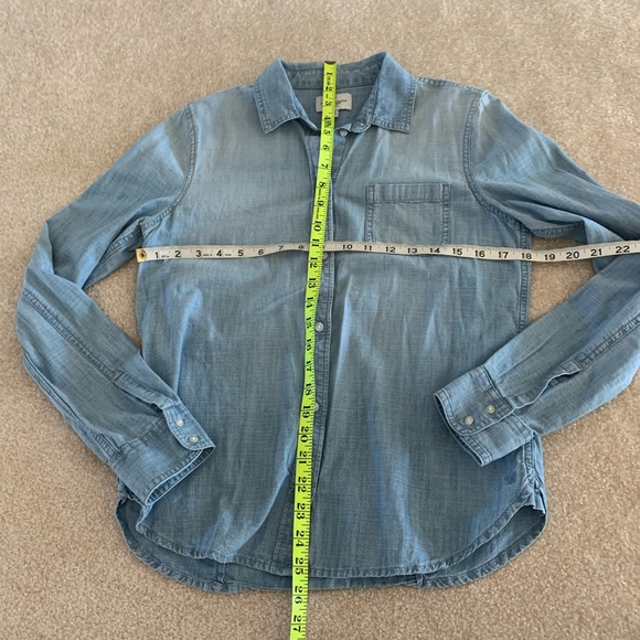 American Eagle Chambray Shirt - Picture 6 of 9